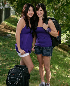 Maria & Tiffany Amazing Race 15